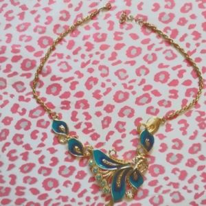 NEW Beautiful Gold & Blue Necklace